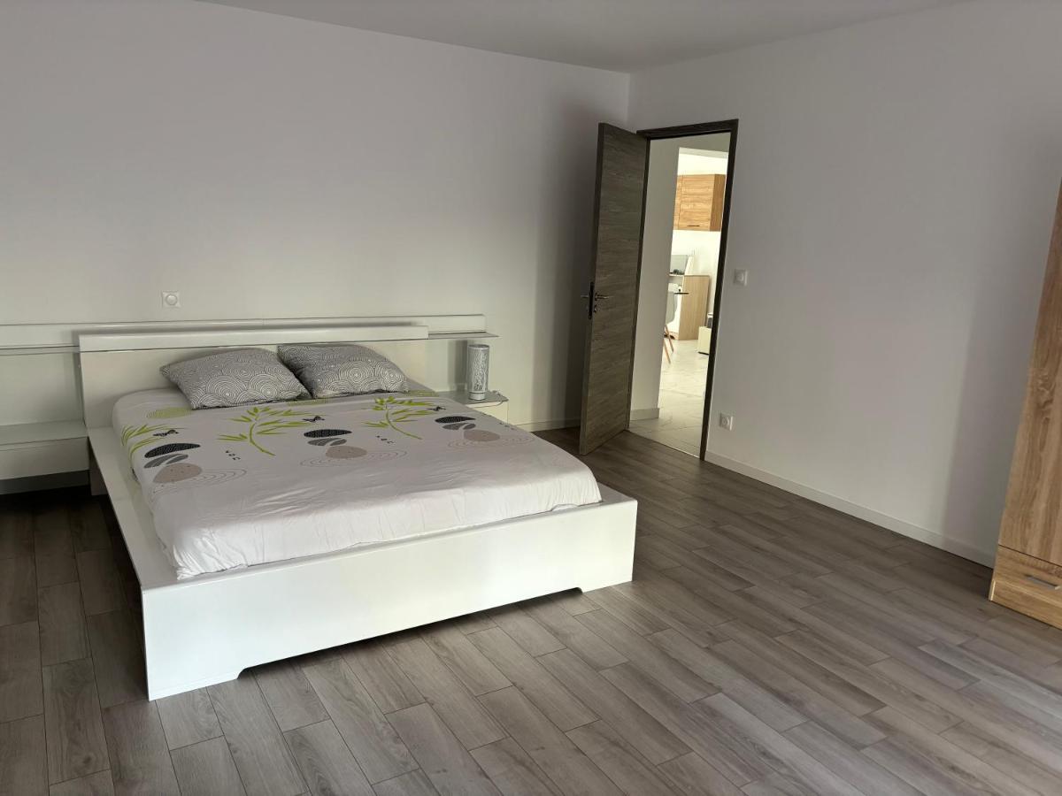 Lg1 Apartamento Saint-Dizier Exterior foto